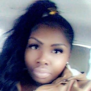 Meet your Posher, Donesha